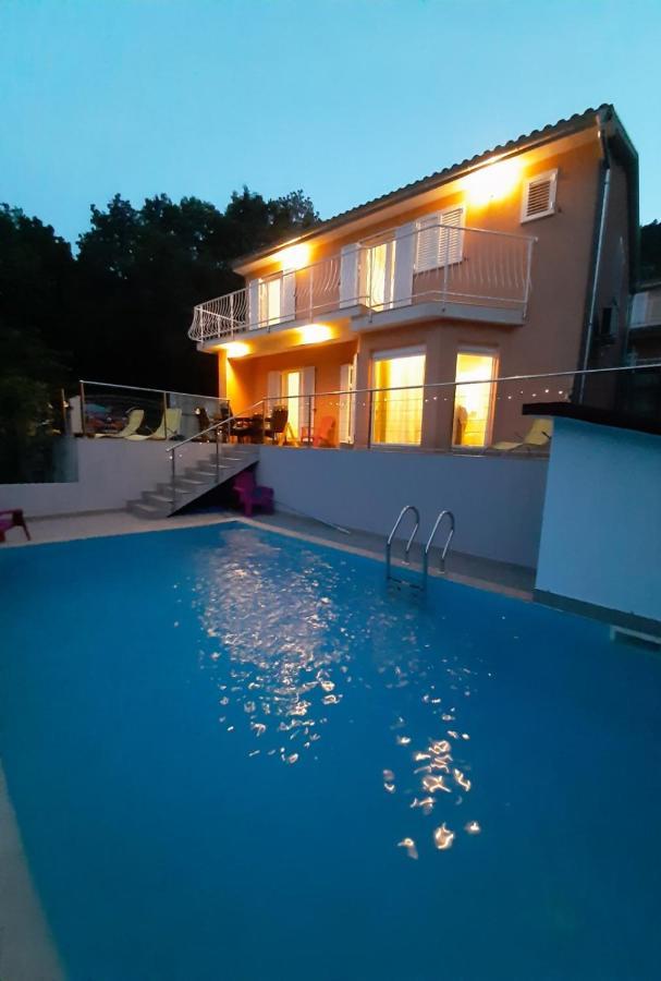 Bella Vista Villa บริบีร์ ภายนอก รูปภาพ